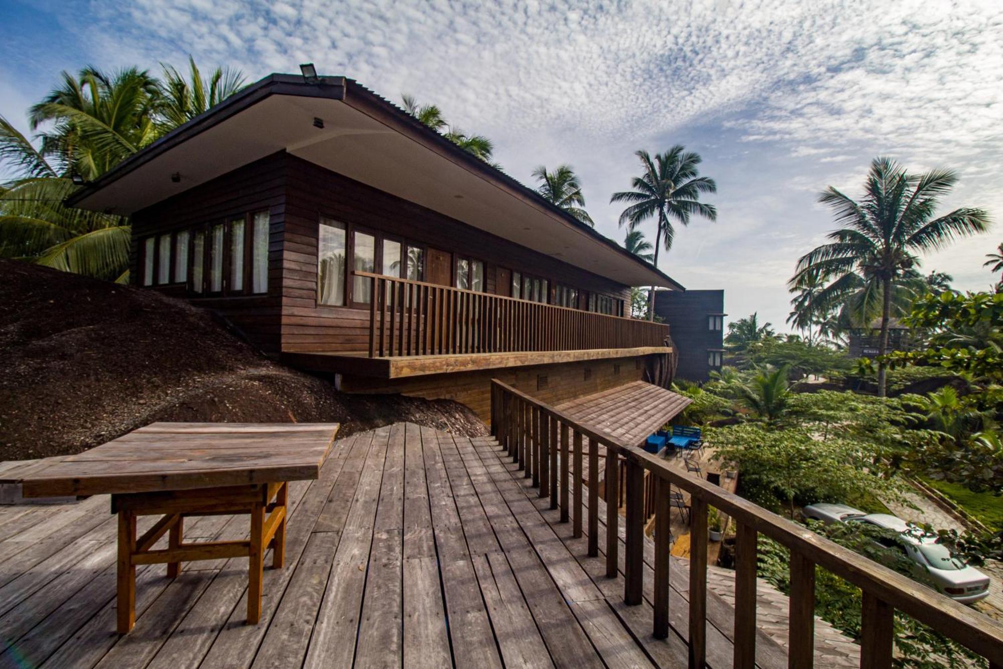 Natuna Dive Resort Ranai Exterior photo